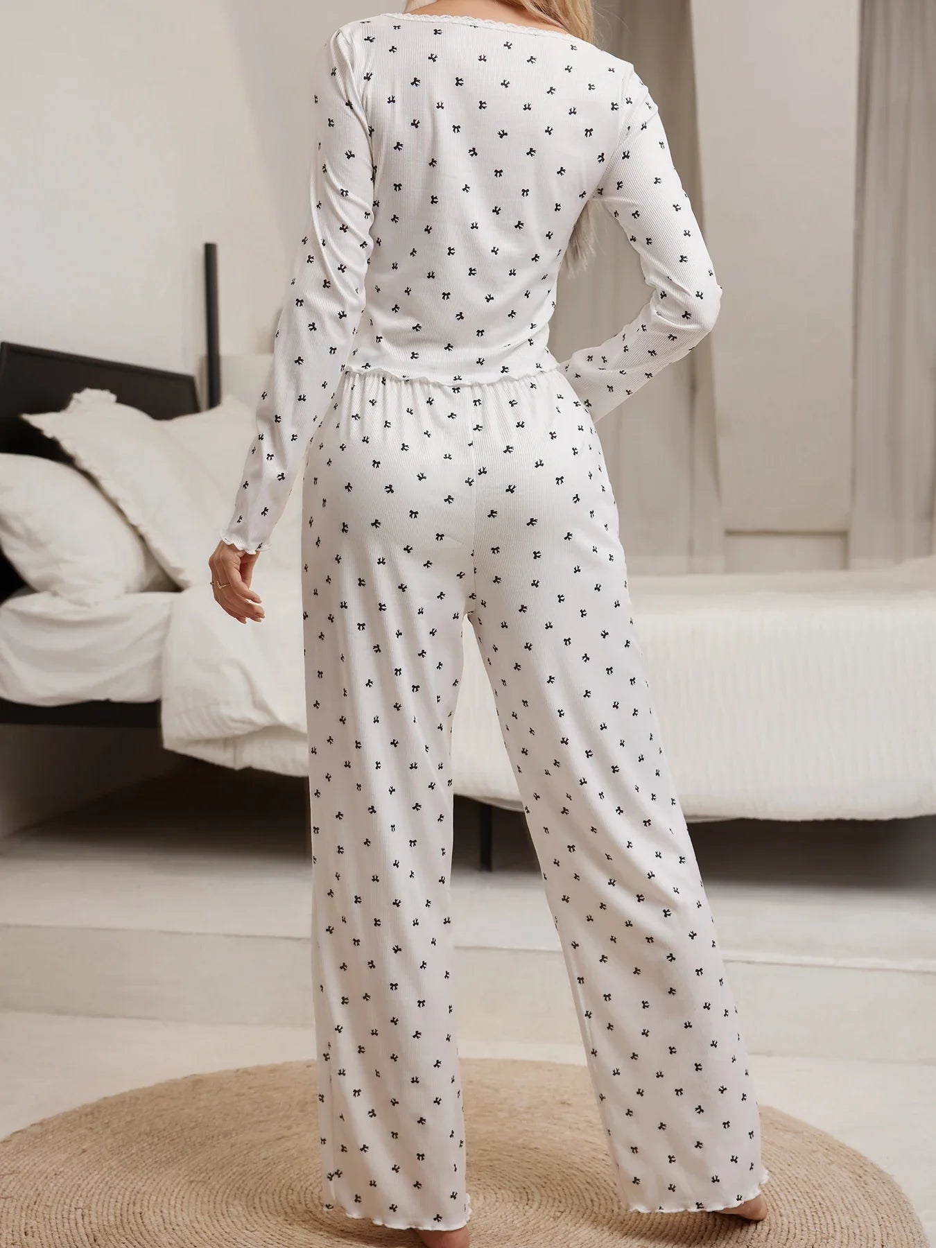 Cute Bowknot Print Trim Top with Long Pant
